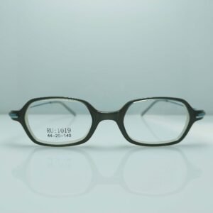 Grey Semi Round Cut Frame – Bold Minimalism for Everyday Style
